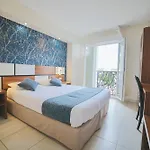 Holidays & Work Hotel 3*