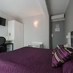 Hotel Holidays & Work 3*
