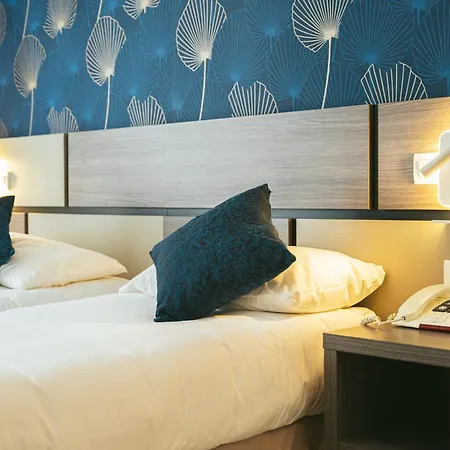 Hotel Holidays & Work Hotel 3*