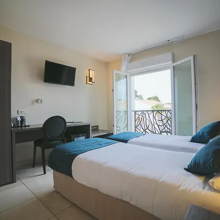 Holidays & Work Hotel Sanary-sur-Mer