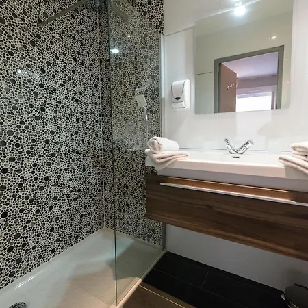 Holidays & Work Hotel 3* Sanary-sur-Mer