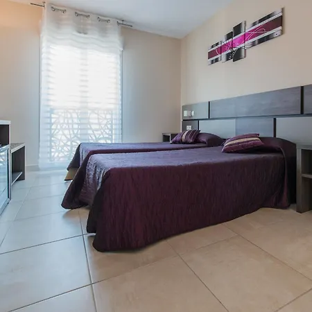 Holidays & Work Hotel Hotel 3*