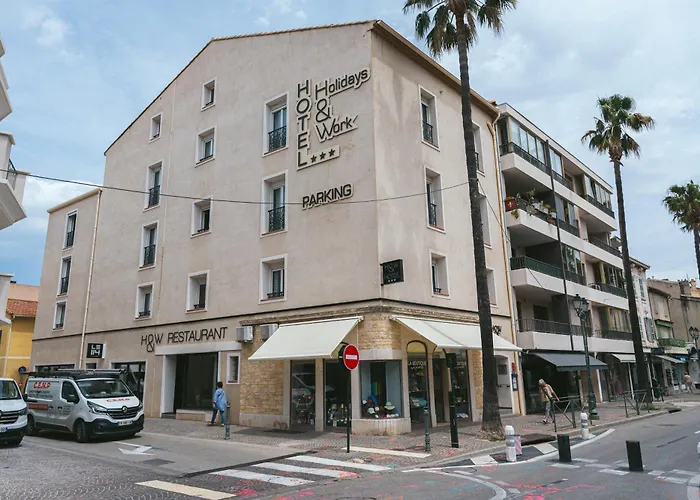 Holidays & Work Hotel Sanary-sur-Mer