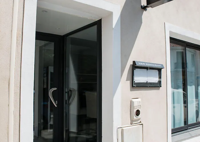 Holidays & Work Hotel Sanary-sur-Mer