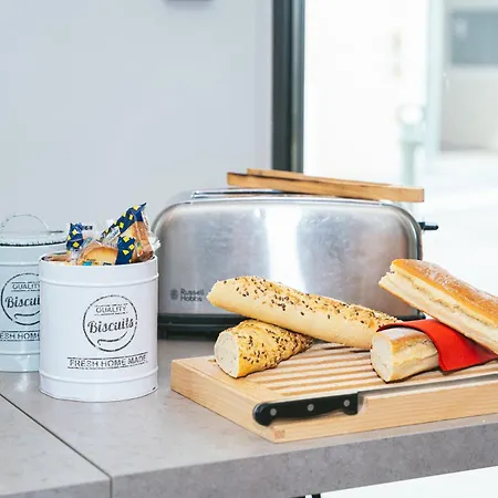 Holidays & Work Hotel 3*