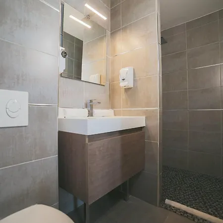 Holidays & Work 3* Sanary-sur-Mer