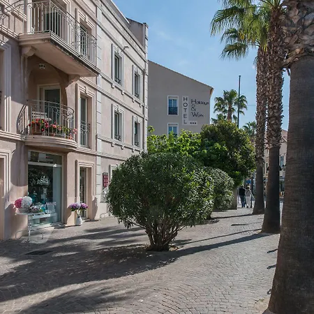 Holidays & Work Sanary-sur-Mer