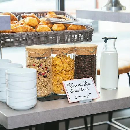 Holidays & Work 3* Sanary-sur-Mer