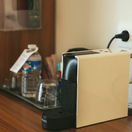 Holidays & Work Санари-сюр-Мер