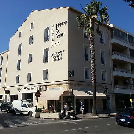 Holidays & Work Hotel