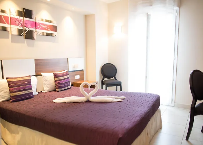 Holidays & Work 3* ساناري سور مير